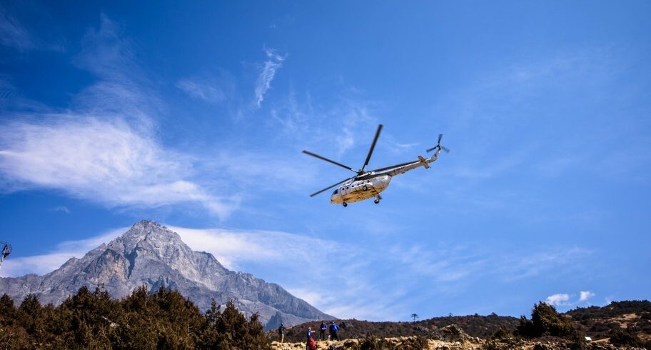 one_day_everest_heli_tour_1529485089542-1662531127